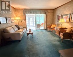 927 Charing Cross ROAD - 11