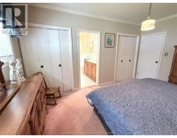 927 Charing Cross ROAD - 19