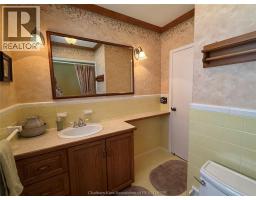 927 Charing Cross ROAD - 23