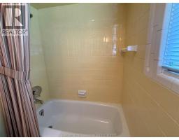 927 Charing Cross ROAD - 24