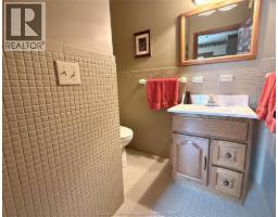 927 Charing Cross ROAD - 27