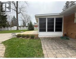 927 Charing Cross ROAD - 35