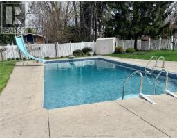 927 Charing Cross ROAD - 40