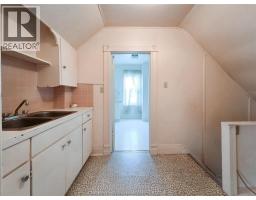 34 Park AVENUE West - 34