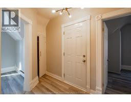 31 Adelaide STREET North - 39