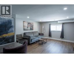 31 Adelaide STREET North - 6