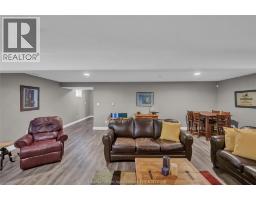 8 Windfield CRESCENT - 40