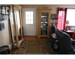 2 Freda STREET - 16