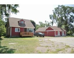 8902 TALBOT TRAIL - 1