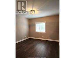 2 Jonathan STREET - 11