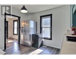 39 Lorne AVENUE - 15