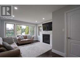 16 Buckingham AVENUE - 18