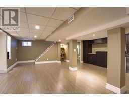 16 Buckingham AVENUE - 32
