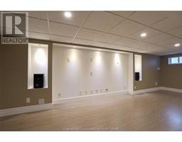 16 Buckingham AVENUE - 33