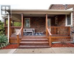 16 Buckingham AVENUE - 40