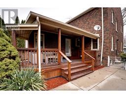 16 Buckingham AVENUE - 46