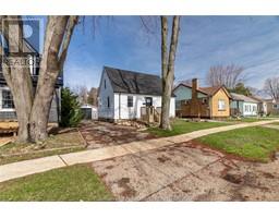 107 Wilson AVENUE - 3