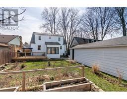 107 Wilson AVENUE - 32