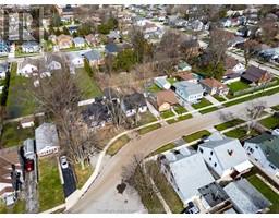107 Wilson AVENUE - 35