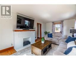 107 Wilson AVENUE - 5