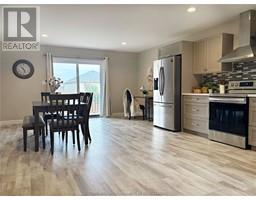 183 Moonstone CRESCENT - 18