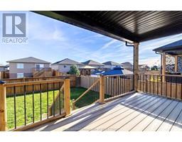 183 Moonstone CRESCENT - 40