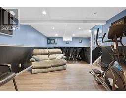 39 SAUGEEN AVENUE - 28