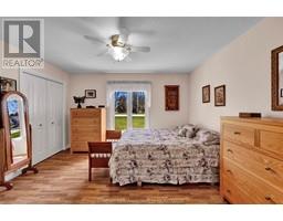 7863 Talbot TRAIL - 30