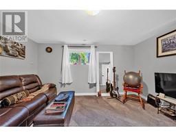 35 Clara CRESCENT - 26