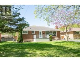 88 DUNVEGAN DRIVE - 33
