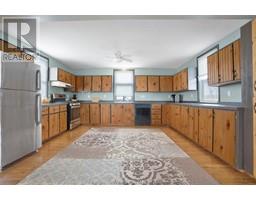 83 Brock STREET - 27