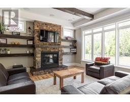 44 BLOOMINGTON WAY - 5