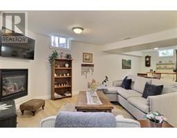 136 Morning Glory LANE - 32