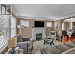 210-212 Elizabeth STREET - 31