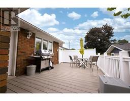 21 WINDSOR DRIVE - 26