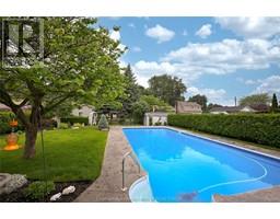 21 WINDSOR DRIVE - 28
