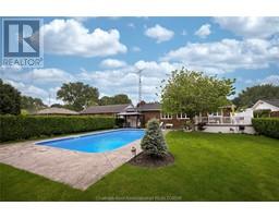 21 WINDSOR DRIVE - 29