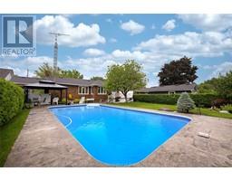21 WINDSOR DRIVE - 5