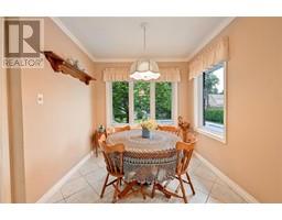 21 WINDSOR DRIVE - 9