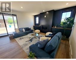 19 Rosewood CRESCENT - 14
