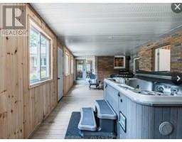 20928 Victoria ROAD - 16
