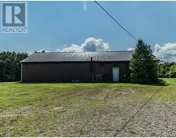 20928 Victoria ROAD - 23