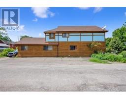 16 Elizabeth STREET - 49