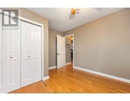 257 Hudson CRESCENT - 13