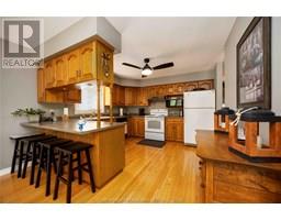 257 Hudson CRESCENT - 6