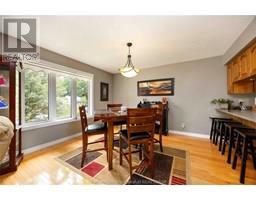 257 Hudson CRESCENT - 8