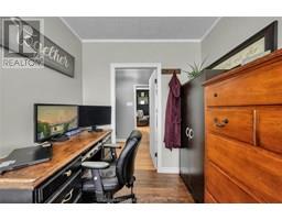 22658 Merlin ROAD - 13