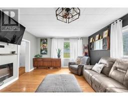 22658 Merlin ROAD - 7