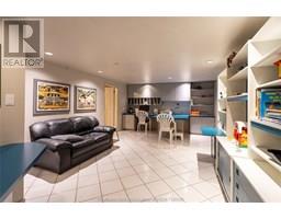 30 CRAMAR CRESCENT - 34