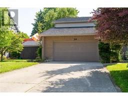 30 CRAMAR CRESCENT - 39